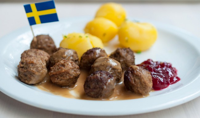 Sweden Pamphlet Citizens To Do Crisis War