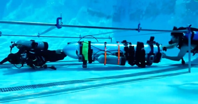 Elon-Musk-rescue-submarine