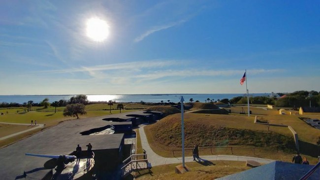 fort moultrie