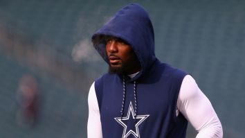 Sean Lee Fires Back At Dez Bryant For Calling Him A Snake In Twitter Rant