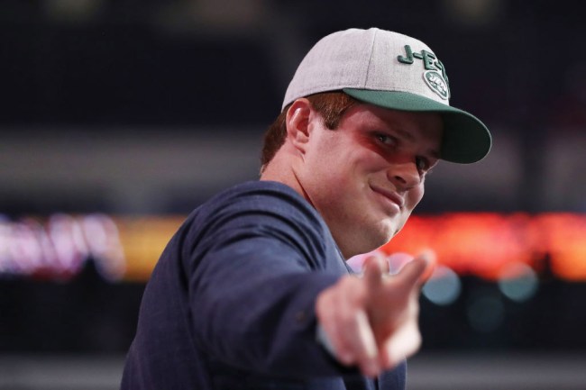 Odds Win College NFL QB Battles 2018