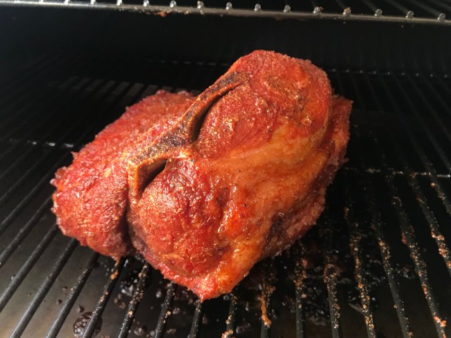 Z Grills 7002E pulled pork
