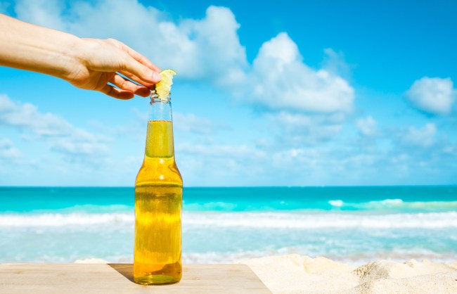 putting lime in beer beach