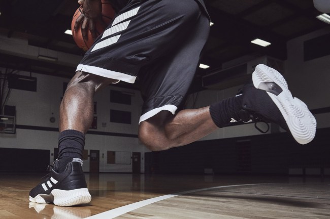 adidas New Basketball Sneakers Pro Bounce Mad