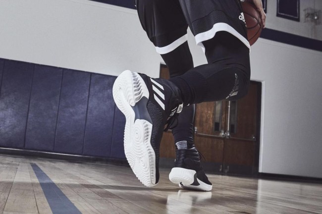 adidas New Basketball Sneakers Pro Bounce Mad