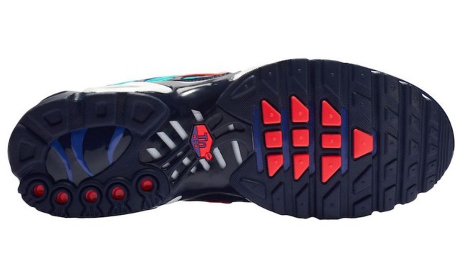 Nike Air Max Discover Your Air Pack