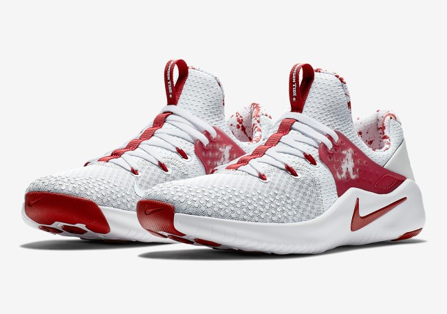 Nike Free TR8 college Football Teams