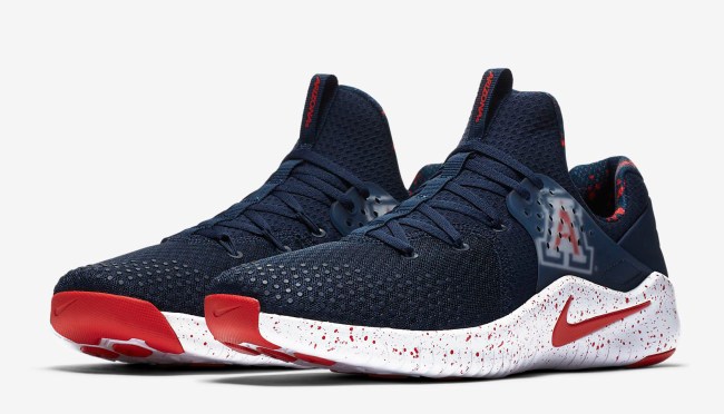 Nike Free TR8 college Football Teams