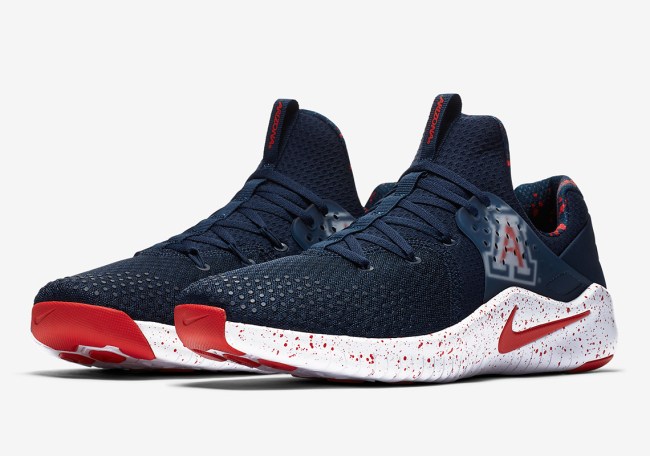 Nike Free TR8 college Football Teams