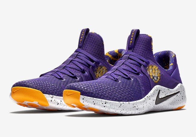Nike Free TR8 college Football Teams