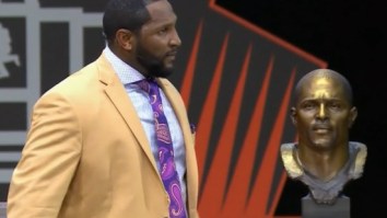 The Internet Reacts To Ray Lewis’ Hall Of Fame Bust That Looks Absolutely Nothing Like Him