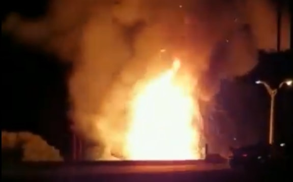 axe_body_spray_explosion