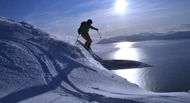 Dream Job Paid Travel Ski World