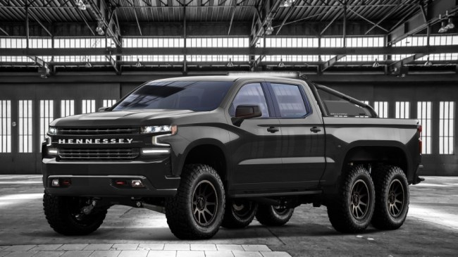 2019 Hennessey Goliath 6×6 700-Horsepower Six-Wheeled Truck