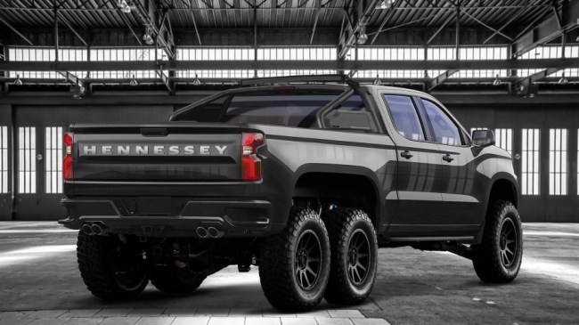 2019 Hennessey Goliath 6×6 700-Horsepower Six-Wheeled Truck
