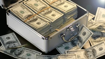 Follow These 10 Valuable Financial Tips If You Want Become A Self-Made Multimillionaire