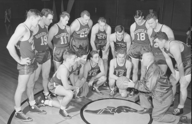 akron wingfoots throwback jersey