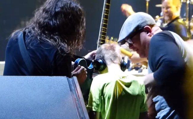 dave_grohl_foo_fighters_blind_boy