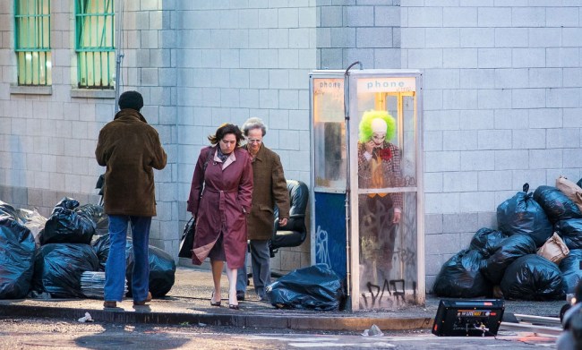 New Photos Joaquin Phoenix Zazie Beetz Joker Movie
