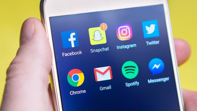 does social media cause depression