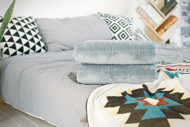 gravis blankets