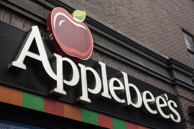 applebee's new years eve party 2019