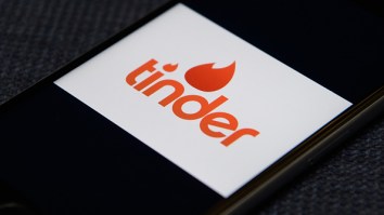 Best Time To Use Tinder, Most Popular GIF, Sexiest Job And More 2018 Trends From The Dating App