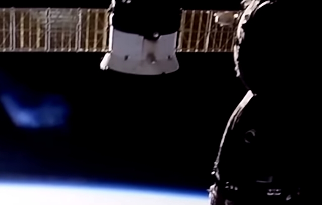 iss_nasa_light_ufo