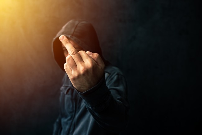 vermont middle finger sculpture