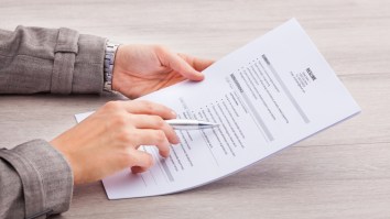 Someone Figured Out The Perfect Résumé Length To Land An Interview So Take Some Damn Notes