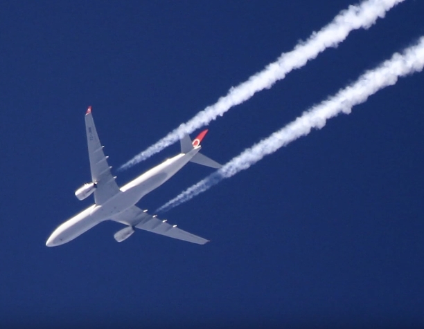 airplane farts