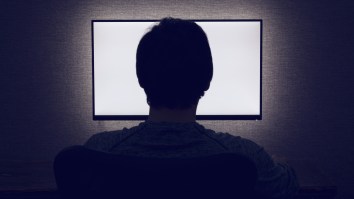 Staring At Screens All Day Is Changing Your Brain And Body, And That Change Is Scary