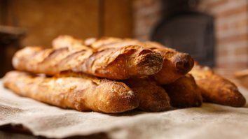The Internet Solved All Issues In The World So Now It’s Pontificating On How A Baguette Would Move If It Could Move