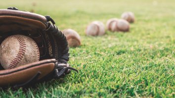 This One-Armed Little Leaguer’s Out Here Smashing Dingers And It’s One Of The Coolest Sports Stories
