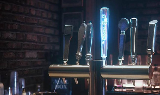 coors light beer wars tap