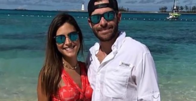 couple tell story missed cruise sail away