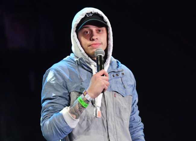 Pete Davidson Kicks Out UC Merced Students For Wearing Ariana Grande T-Shirt