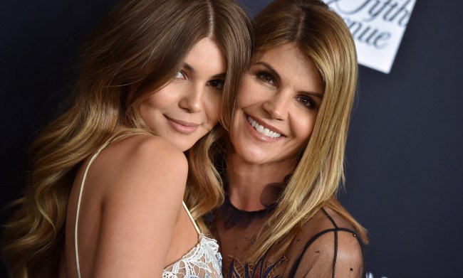Lori Loughlin Daughter Was On A Yacht Owned By USC Board Chairman