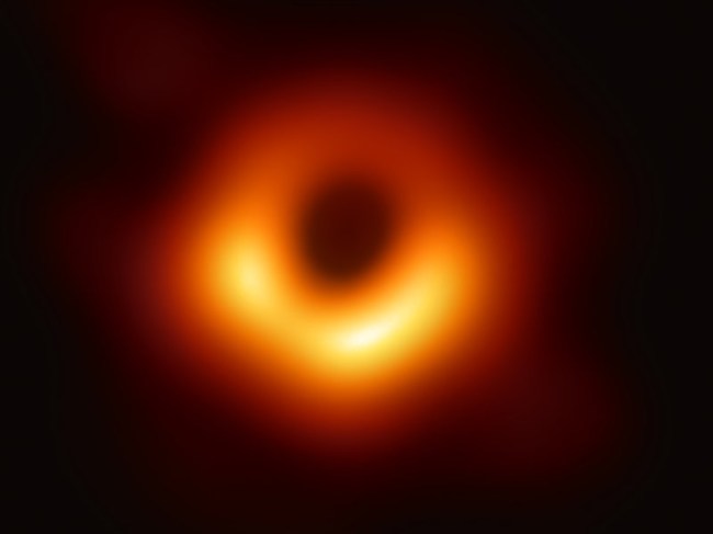 first photo of a black hole ever