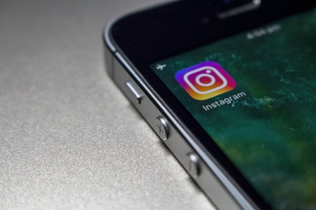 instagram hiding likes