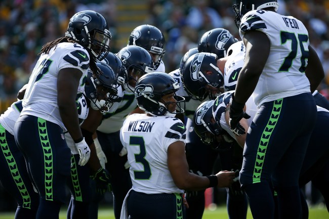 Russell Wilson spent over $150,000 on gifts for his Seahawks teammates after contract extension