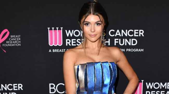 Lori Loughlin Daughter Olivia Jade Reportedly Wants To Return To USC