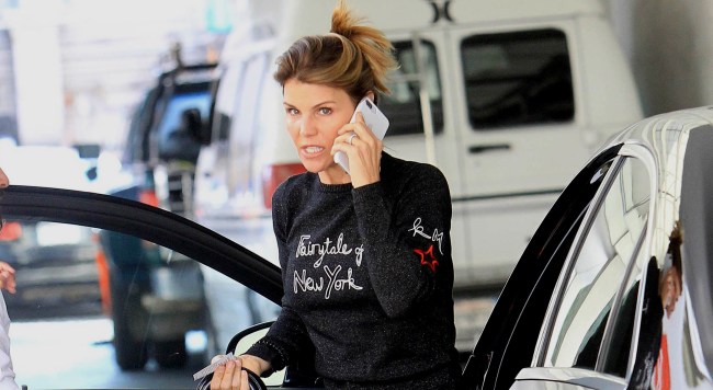 USC Crew Poster May Help Lori Loughlin Get A Not Guilty Verdict