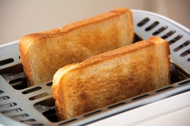bread-eat-food-33309