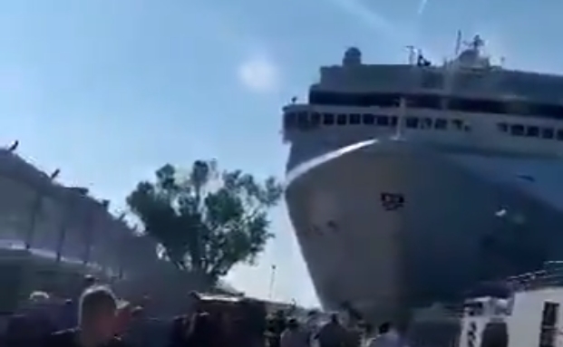 MSC cruise ship crashes into passenger boat and dock in Venice, Italy.
