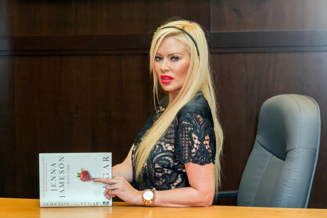 Jenna Jameson lost 80 pounds by going on ketogenic diet, former film star shared her favorite keto foods that helped her lose the weight.