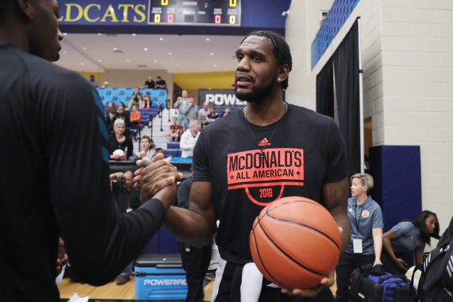 Former No. 1 overall pick Greg Oden gives advice to Zion Williamson as he prepares for NBA Draft