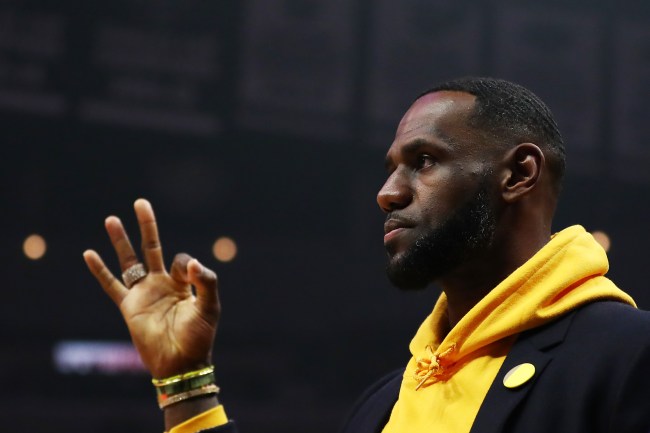 A big LeBron James fan got a full-leg tattoo that's one of the most detailed pieces of ink ever.