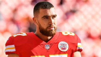 Travis Kelce Made Some Impressively Idiotic Comments Praising Kareem Hunt After The Former Chief Was Released For Kicking A Woman