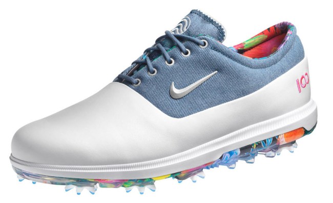 US Open scripting golf shoes nike